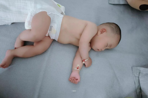 当阳1岁宝宝可以吃盐吗